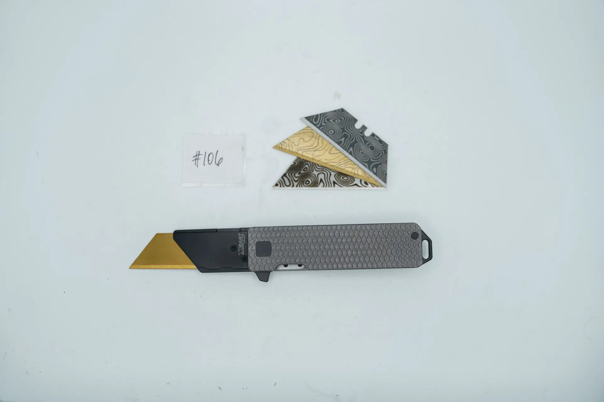BUILD #106 — Condition 10/10 — TiRant RAZOR V3 + Rare USA-MILLED Fish-Grip Dark Stonewash RH Scale Pre-Built + 3 Custom Laser Engraved Razor Blades From The ToolRoom