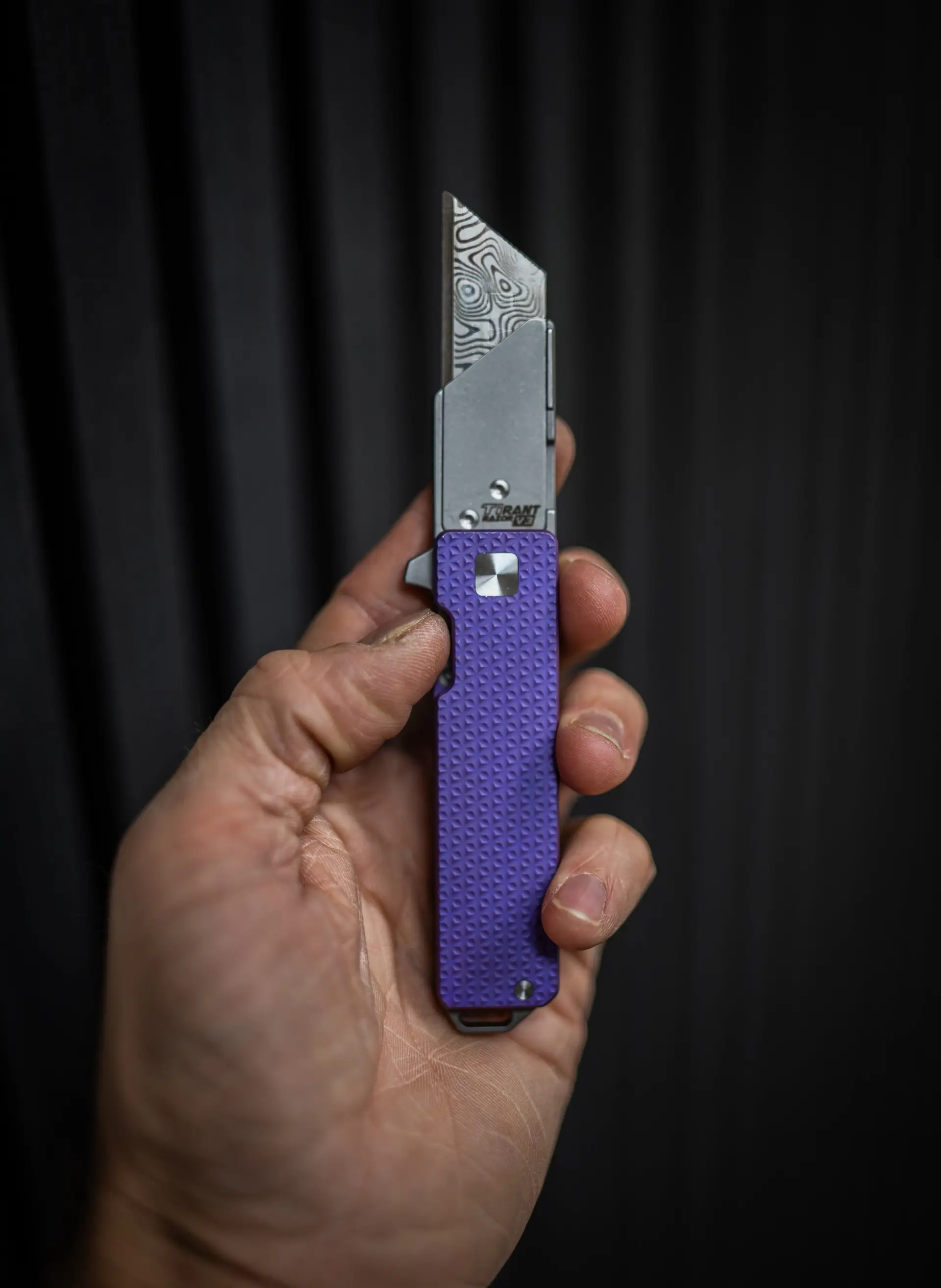 TiRant® RAZOR V3 Utility Knife (Stonewashed 6AL-4V Titanium) Dual APEX Purple-Haze Ti ANO Edition