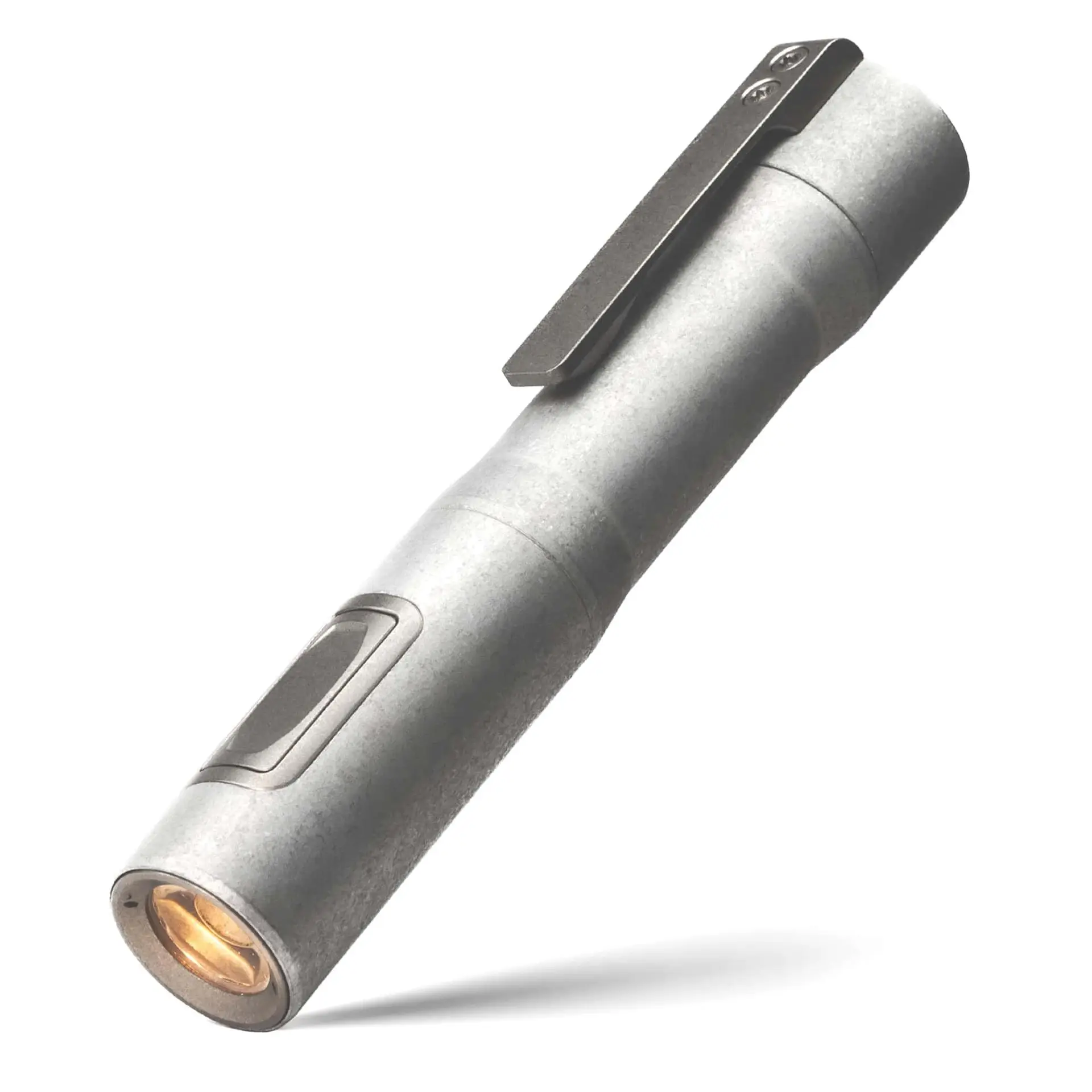 RAMPANT™ R4 EDC Flashlight (Rough Stonewashed Aluminum + Ti Buttons + Bezel + Clip) 1100+ SFT40